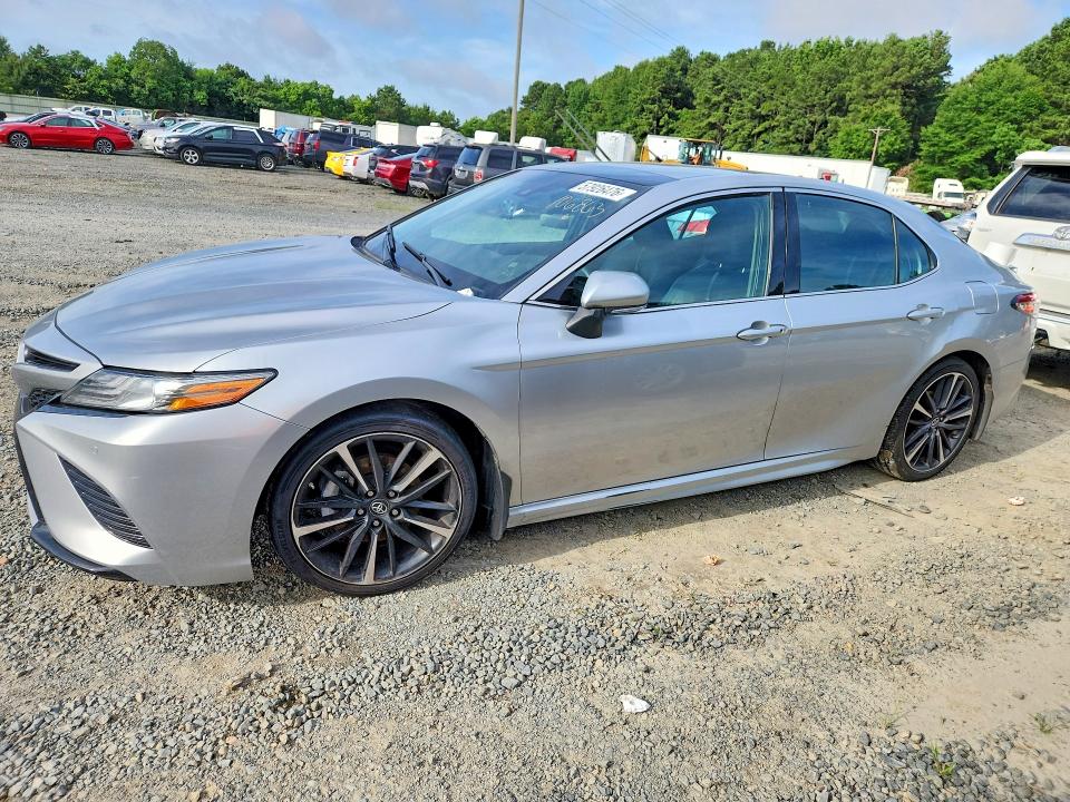 Aukcja sprzedaży 2018 Toyota Camry, vin: 4T1B61HK2JU106863, numer aukcji: 57926476