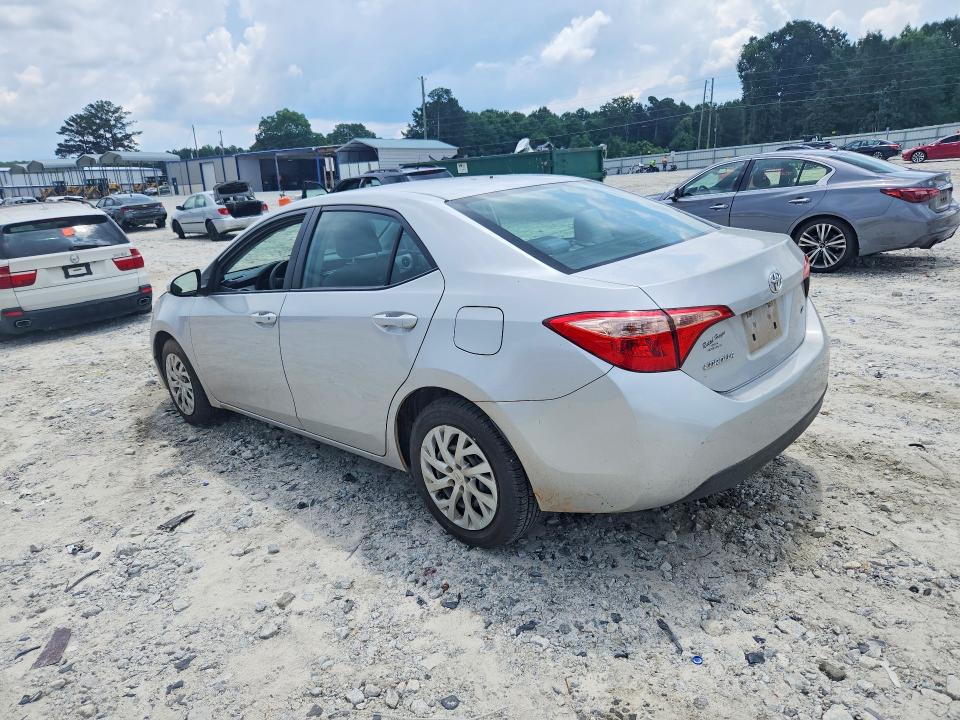 56457396 :رقم المزاد ، 5YFBURHE9HP718598 vin ، 2017 Toyota Corolla مزاد بيع