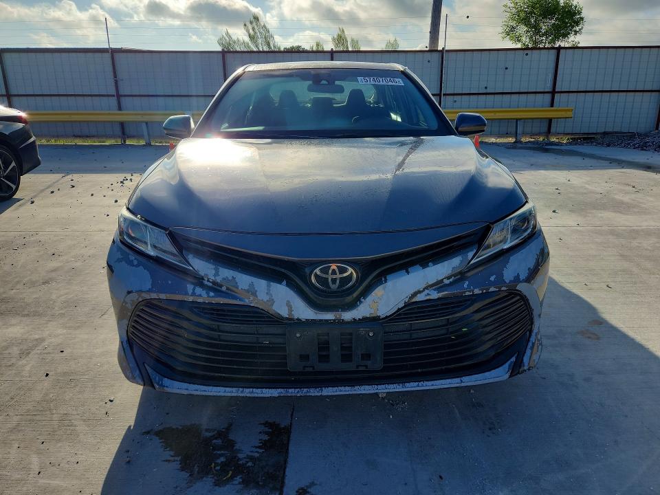 Продажа на аукционе авто 2019 Toyota Camry, vin: 4T1B11HK1KU777294, номер лота: 57407046