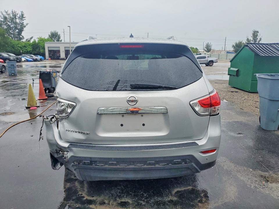 56092606 :رقم المزاد ، 5N1AR2MN9FC681421 vin ، 2015 Nissan Pathfinder مزاد بيع