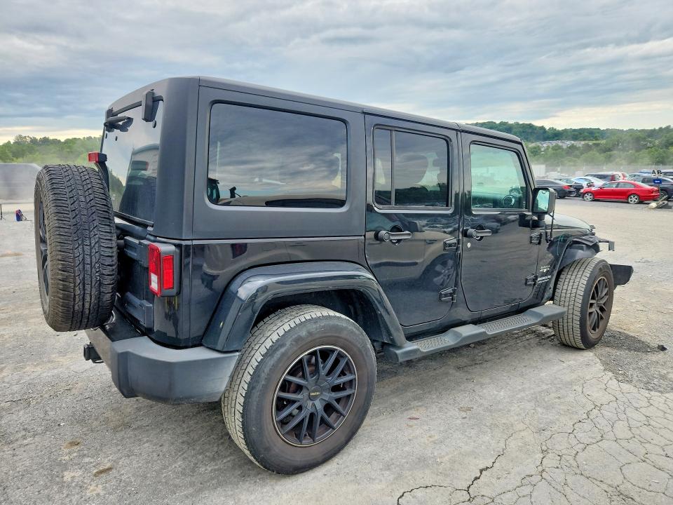 57621596 :رقم المزاد ، 1C4BJWEG1GL108070 vin ، 2016 Jeep Wrangler Unlimited مزاد بيع