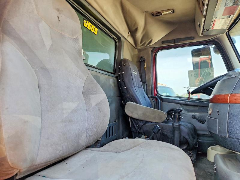 Aukcja sprzedaży 2005 Volvo Vhd, vin: 4V5K99GH45N375527, numer aukcji: 58916036