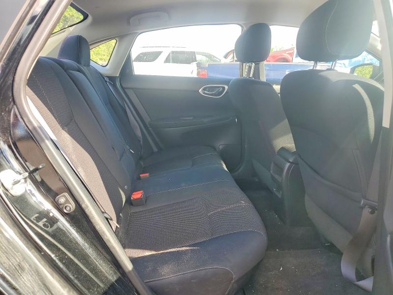 Продажа на аукционе авто 2015 Nissan Sentra, vin: 3N1AB7AP7FL633421, номер лота: 57072976