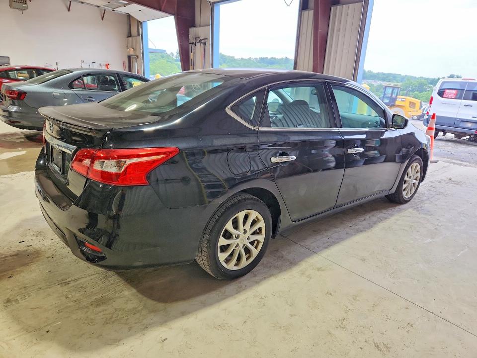 2017 Nissan Sentra მანქანა იყიდება აუქციონზე, vin: 3N1AB7AP0HY263760, აუქციონის ნომერი: 57966346