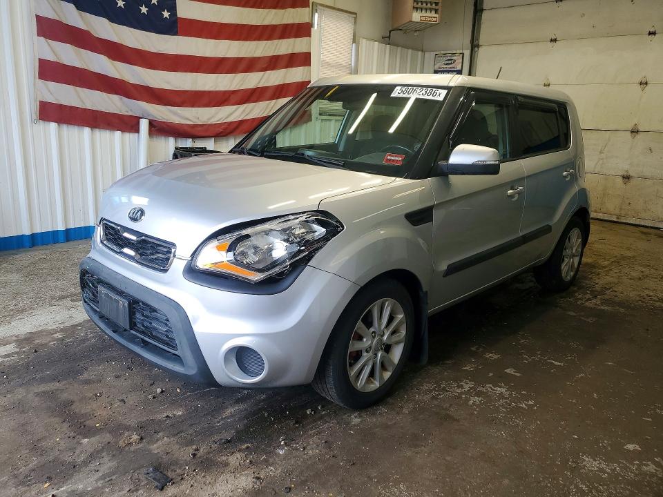58062386 :رقم المزاد ، KNDJT2A6XD7588478 vin ، 2013 Kia Soul مزاد بيع