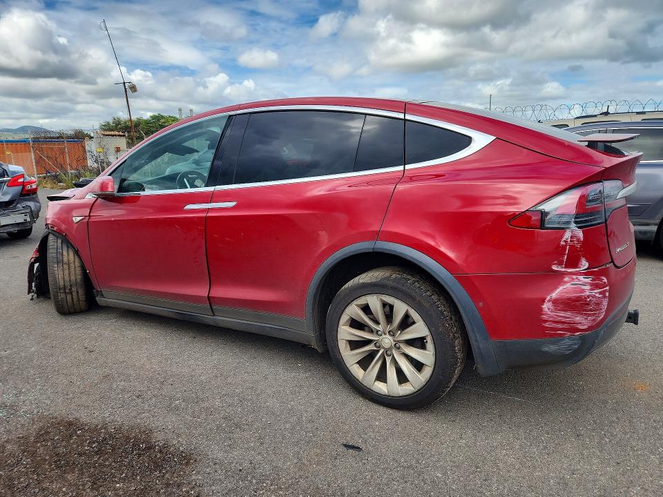 2016 Tesla Model X მანქანა იყიდება აუქციონზე, vin: 5YJXCBE24GF017634, აუქციონის ნომერი: 56185056