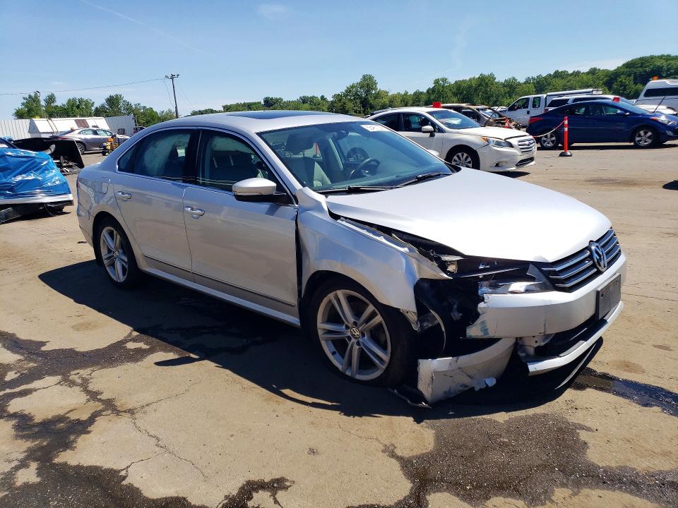 Продажа на аукционе авто 2015 Volkswagen Passat, vin: 1VWBV7A39FC060584, номер лота: 56467236