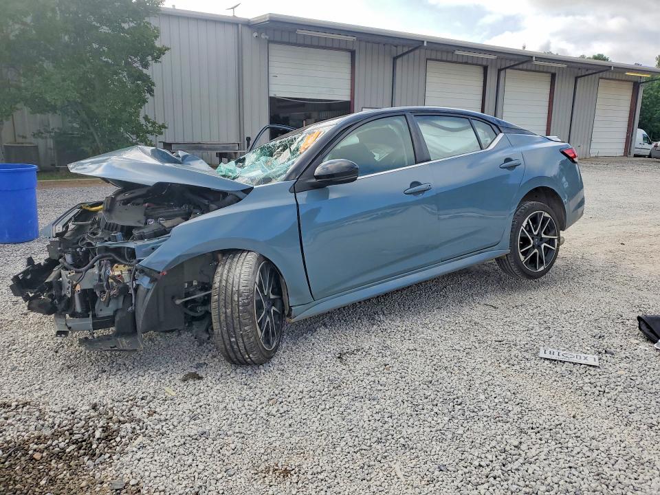 2024 Nissan Sentra მანქანა იყიდება აუქციონზე, vin: 3N1AB8DV7RY370466, აუქციონის ნომერი: 56641136