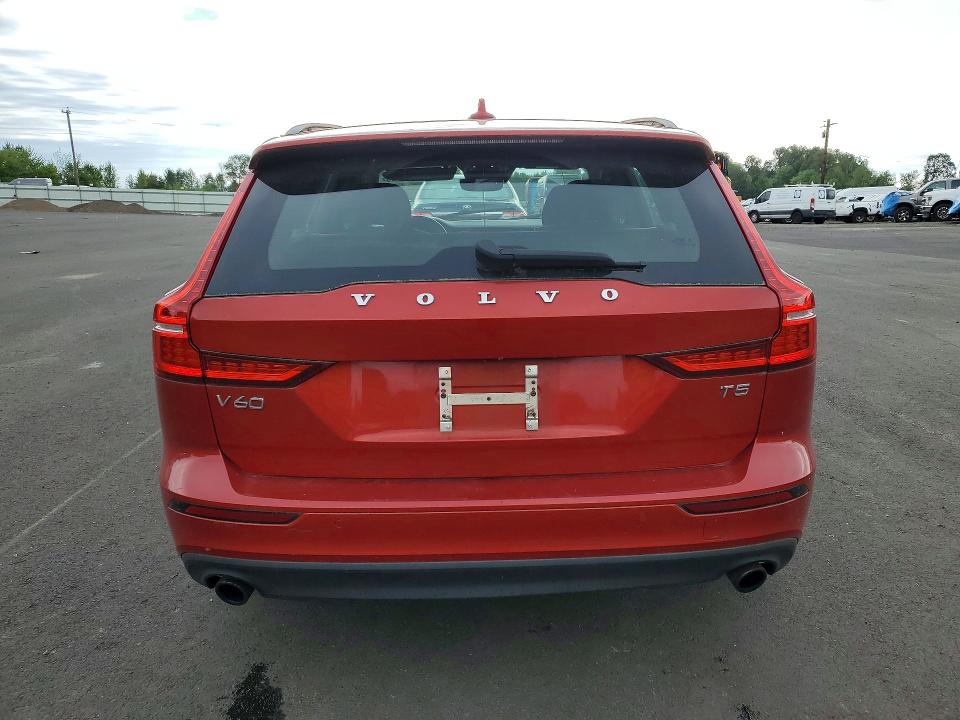 Продаж на аукціоні авто 2019 Volvo V60, vin: YV1102EK1K2337837, номер лоту: 55584926
