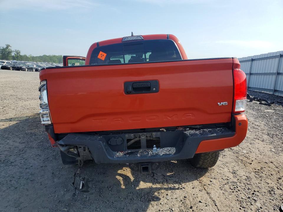 2018 Toyota Tacoma მანქანა იყიდება აუქციონზე, vin: 3TMCZ5AN2JM152516, აუქციონის ნომერი: 56899306