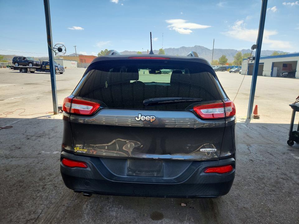 58844016 :رقم المزاد ، 1C4PJLCB6EW228325 vin ، 2014 Jeep Cherokee مزاد بيع