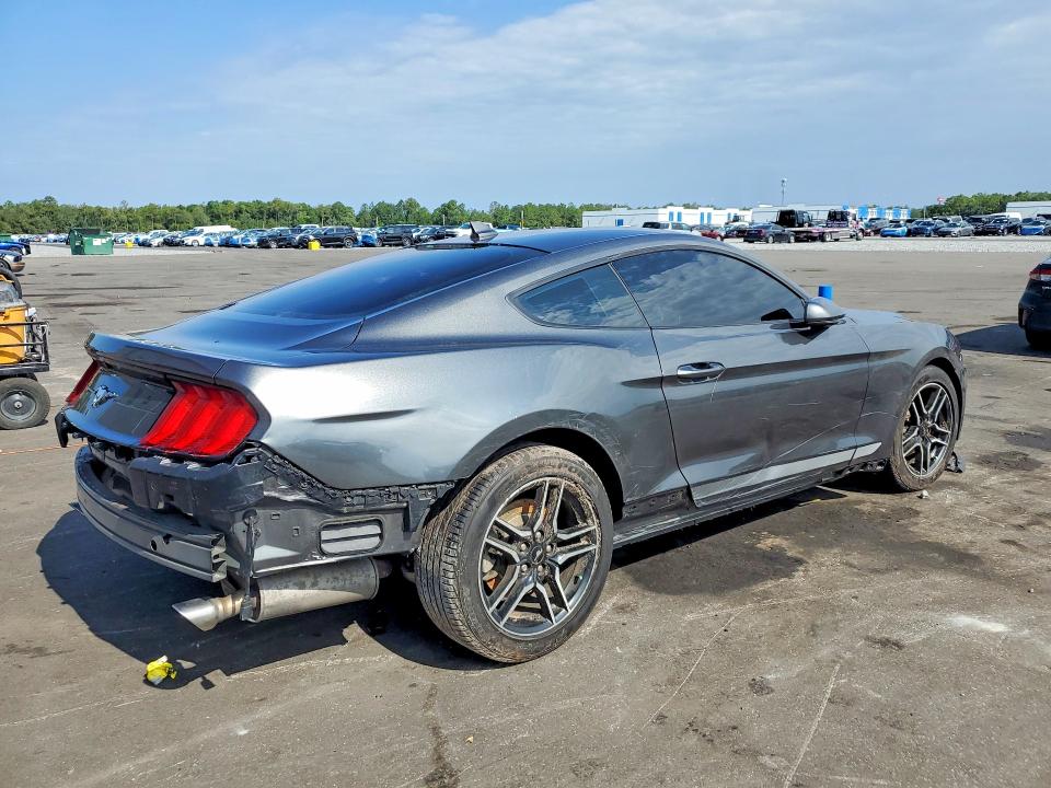 57159226 :رقم المزاد ، 1FA6P8TH0L5172810 vin ، 2020 Ford Mustang مزاد بيع