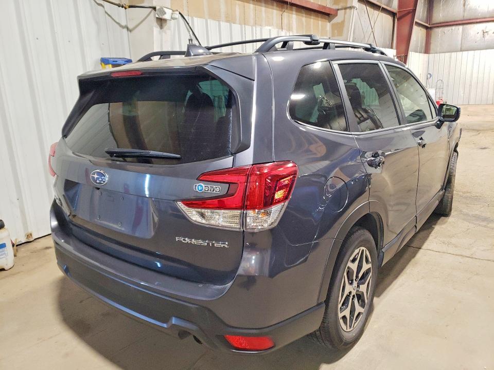 Продажа на аукционе авто 2023 Subaru Forester, vin: JF2SKAEC6PH431628, номер лота: 58267356