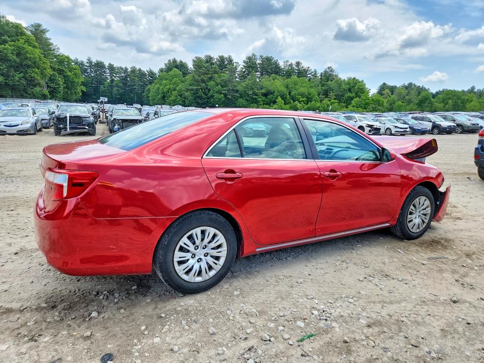 56798886 :رقم المزاد ، 4T4BF1FKXER436281 vin ، 2014 Toyota Camry مزاد بيع