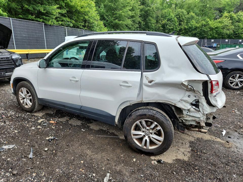 2017 Volkswagen Tiguan მანქანა იყიდება აუქციონზე, vin: WVGBV7AX3HK013528, აუქციონის ნომერი: 56731996