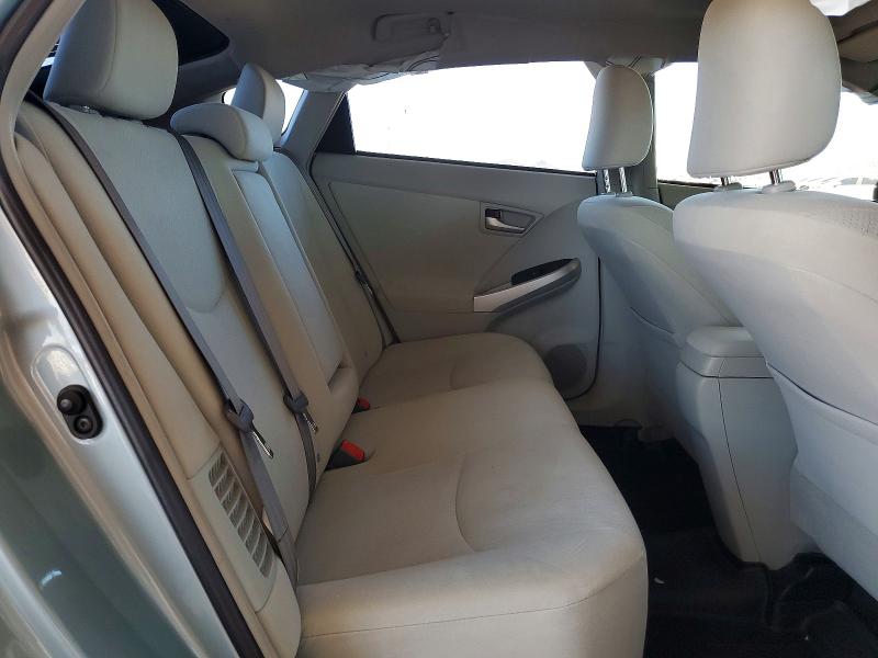 55760106 :رقم المزاد ، JTDKN3DU5F1946056 vin ، 2015 Toyota Prius مزاد بيع