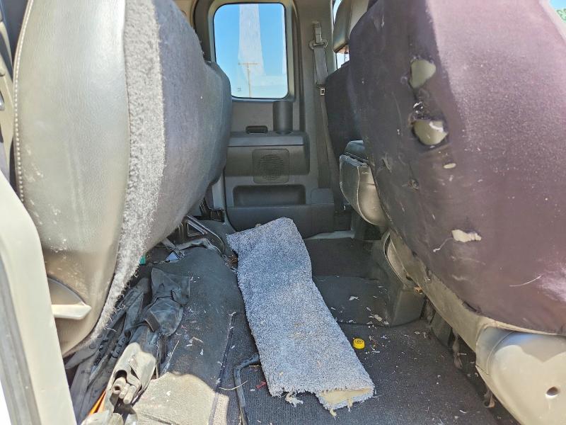 2004 Nissan Titan მანქანა იყიდება აუქციონზე, vin: 1N6AA06B94N531231, აუქციონის ნომერი: 56603136