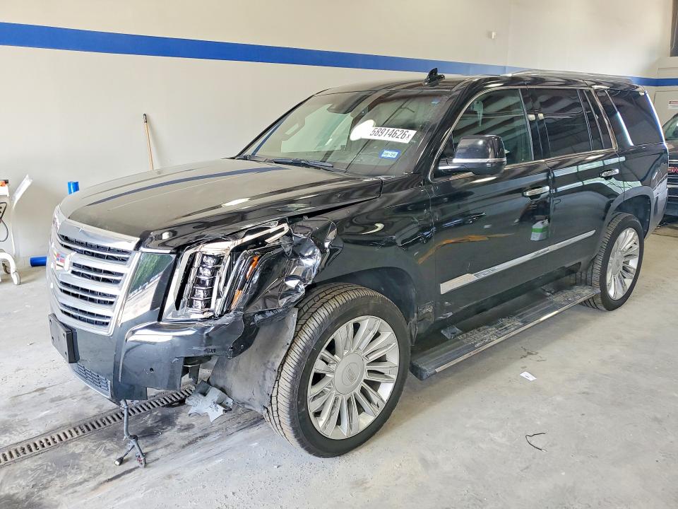 58914626 :رقم المزاد ، 1GYS4DKJ6GR203291 vin ، 2016 Cadillac Escalade مزاد بيع