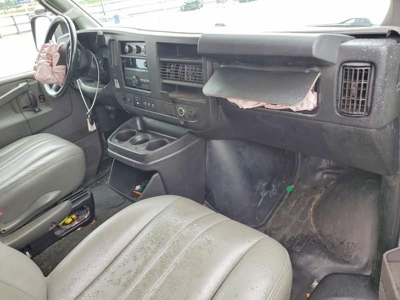 2020 Chevrolet Express G2500 მანქანა იყიდება აუქციონზე, vin: 1GCWGAFG9L1212474, აუქციონის ნომერი: 57486866