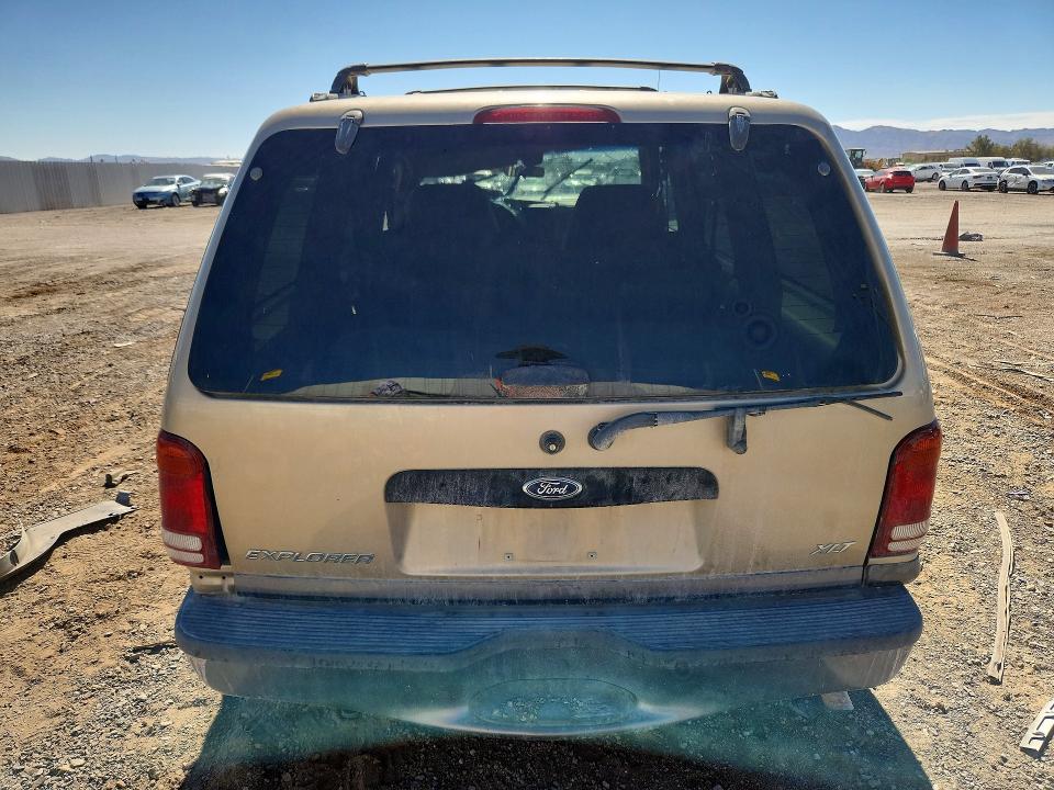2001 Ford Explorer მანქანა იყიდება აუქციონზე, vin: 1FMZU73E81ZA27404, აუქციონის ნომერი: 52223106