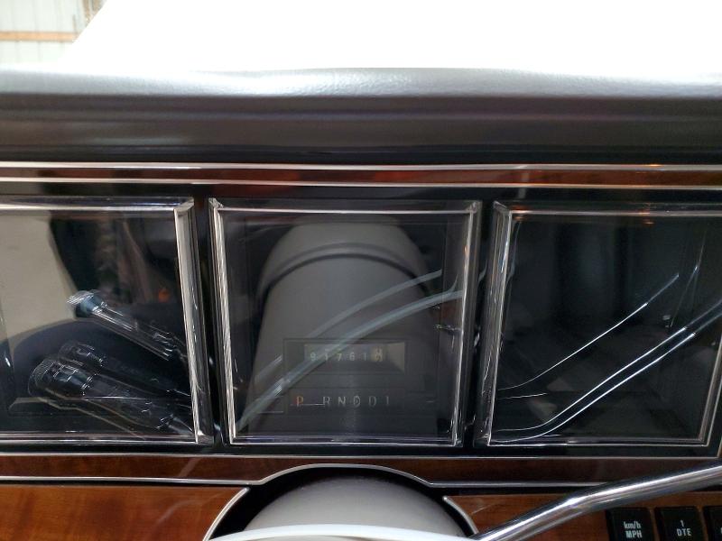 1989 Lincoln Town Car მანქანა იყიდება აუქციონზე, vin: 1LNBM83F7KY627418, აუქციონის ნომერი: 58334436