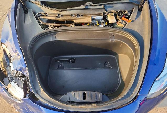 58518036 :رقم المزاد ، 5YJ3E1EA0KF428449 vin ، 2019 Tesla Model 3 مزاد بيع