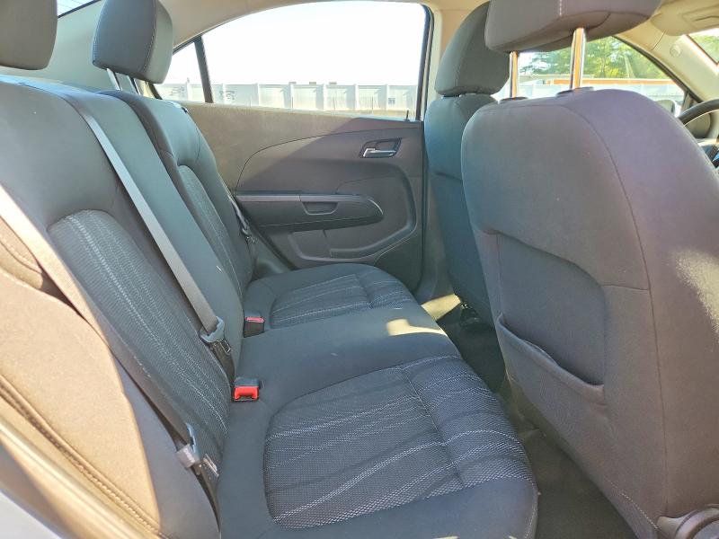 58585416 :رقم المزاد ، 1G1JD5SG8H4123302 vin ، 2017 Chevrolet Sonic مزاد بيع