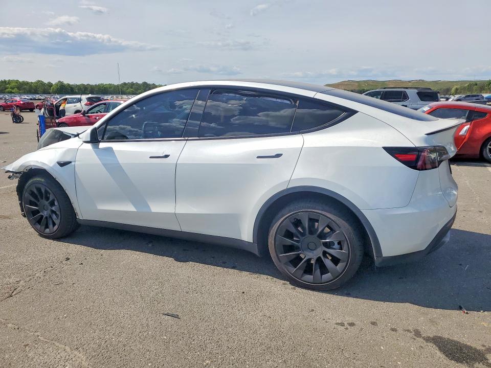 55752646 :رقم المزاد ، 7SAYGDEE3PA196358 vin ، 2023 Tesla Model Y مزاد بيع