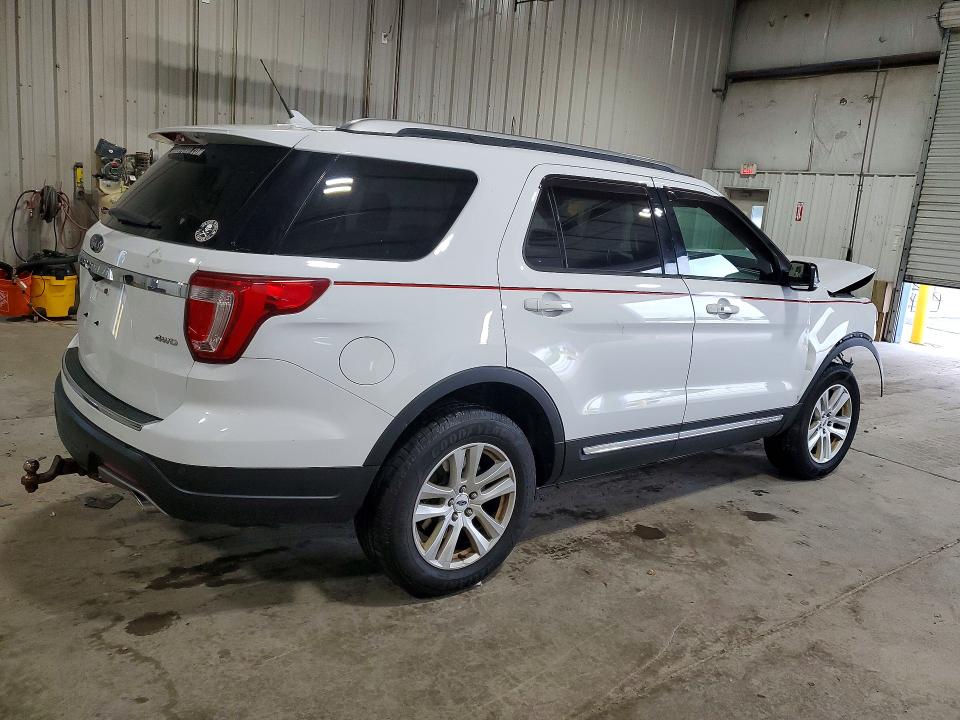 57818386 :رقم المزاد ، 1FM5K8D88JGC61041 vin ، 2018 Ford Explorer مزاد بيع