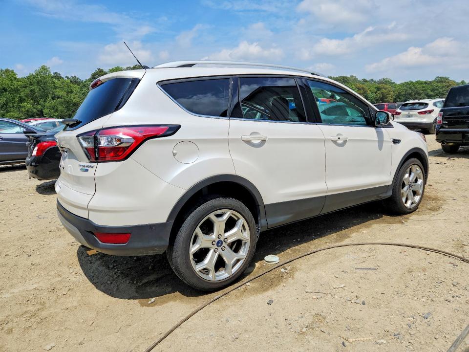 Продаж на аукціоні авто 2018 Ford Escape, vin: 1FMCU9J95JUD46747, номер лоту: 56664046