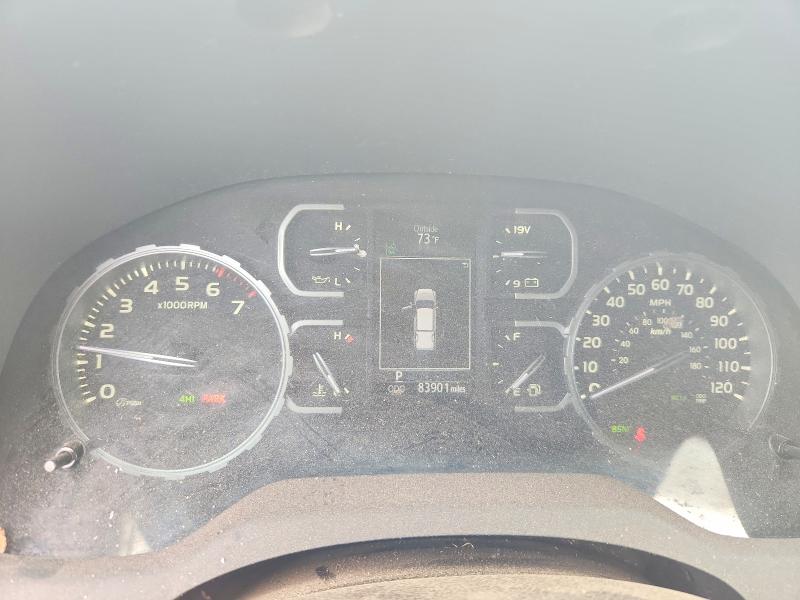 56686046 :رقم المزاد ، 5TFUY5F19JX775669 vin ، 2018 Toyota Tundra مزاد بيع