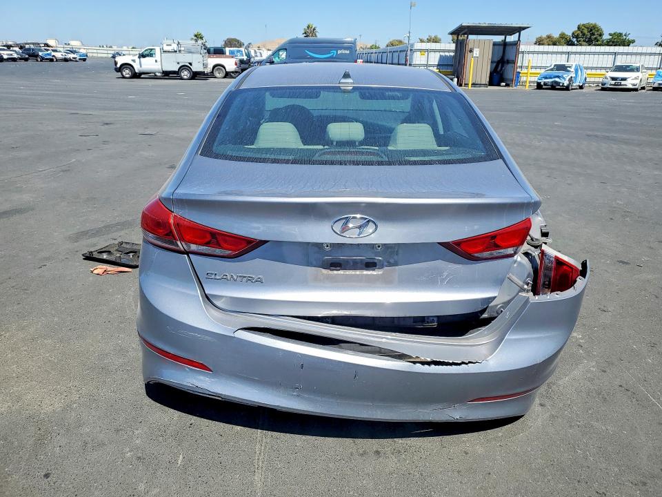 Продаж на аукціоні авто 2017 Hyundai Elantra, vin: 5NPD84LF9HH013037, номер лоту: 58467296