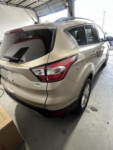 2017 Ford Escape მანქანა იყიდება აუქციონზე, vin: 1FMCU0GD5HUD87509, აუქციონის ნომერი: 58747006