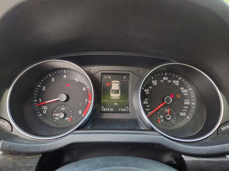 55966236 :رقم المزاد ، 1VWGT7A38HC036811 vin ، 2017 Volkswagen Passat مزاد بيع