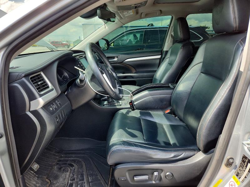 2017 Toyota Highlander მანქანა იყიდება აუქციონზე, vin: 5TDJZRFH5HS512888, აუქციონის ნომერი: 55787866