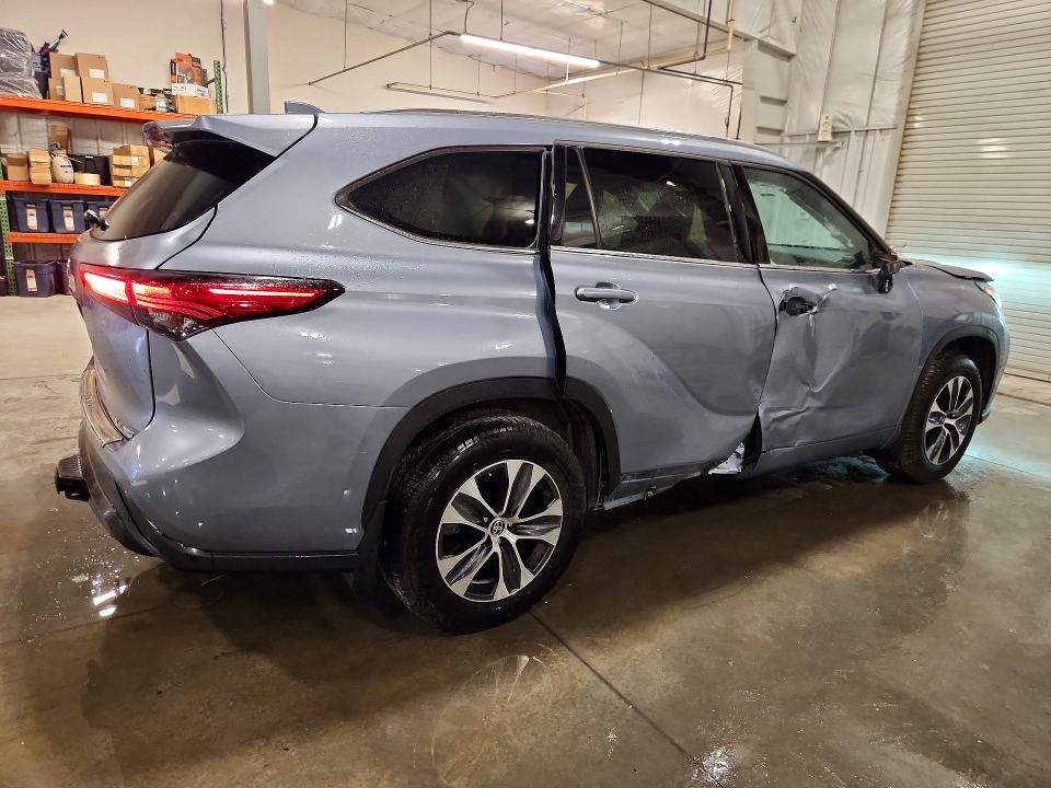 Продаж на аукціоні авто 2020 Toyota Highlander, vin: 5TDHZRBH4LS020608, номер лоту: 55814126