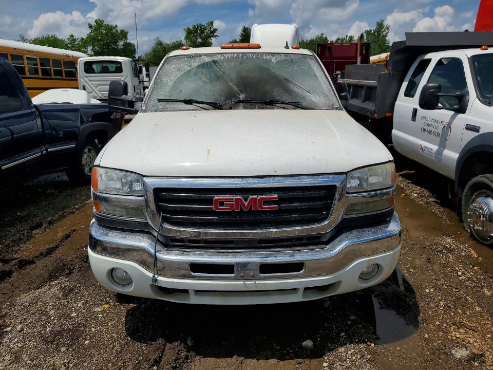 56510256 :رقم المزاد ، 1GTJK33D97F183047 vin ، 2007 Gmc New Sierra مزاد بيع