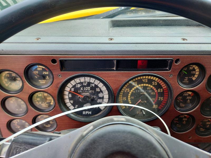 Продажа на аукционе авто 1998 Mack Cl713, vin: 1M2AD62C6WW006986, номер лота: 57714006