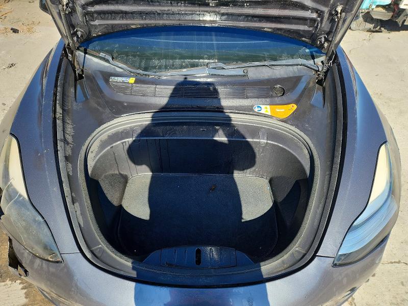 56831436 :رقم المزاد ، 5YJ3E1EA5JF006840 vin ، 2018 Tesla Model 3 مزاد بيع