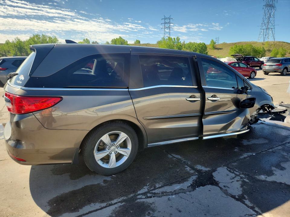 Продажа на аукционе авто 2019 Honda Odyssey, vin: 5FNRL6H78KB017913, номер лота: 55249156