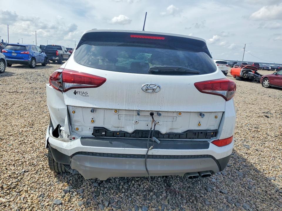 Продажа на аукционе авто 2017 Hyundai Tucson, vin: KM8J33A26HU549439, номер лота: 56163436