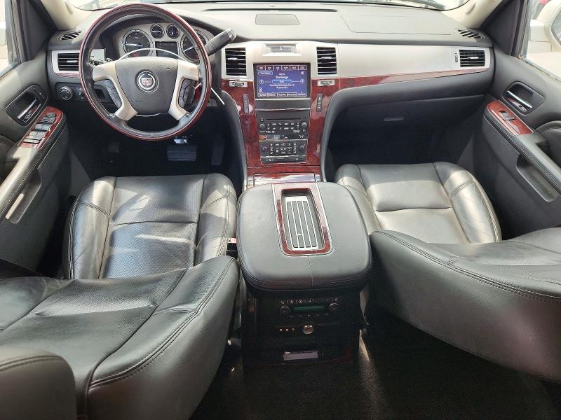 Продажа на аукционе авто 2013 Cadillac Escalade, vin: 1GYS4JEFXDR141315, номер лота: 57745676