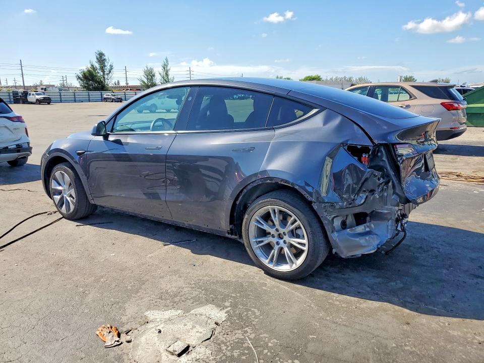 Продажа на аукционе авто 2024 Tesla Model Y, vin: 7SAYGDED6RF055006, номер лота: 58027036