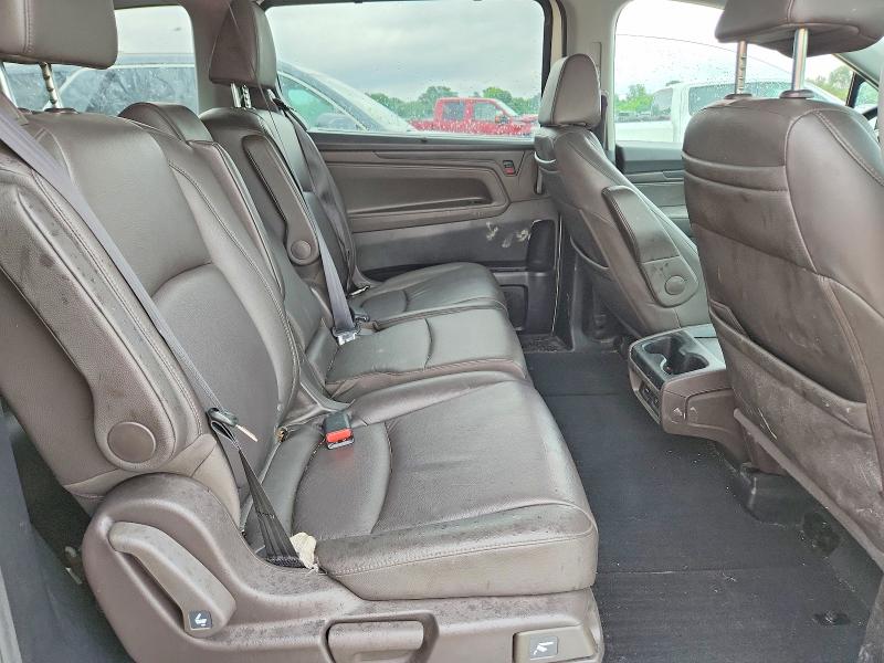 58588896 :رقم المزاد ، 5FNRL6H78KB040382 vin ، 2019 Honda Odyssey مزاد بيع