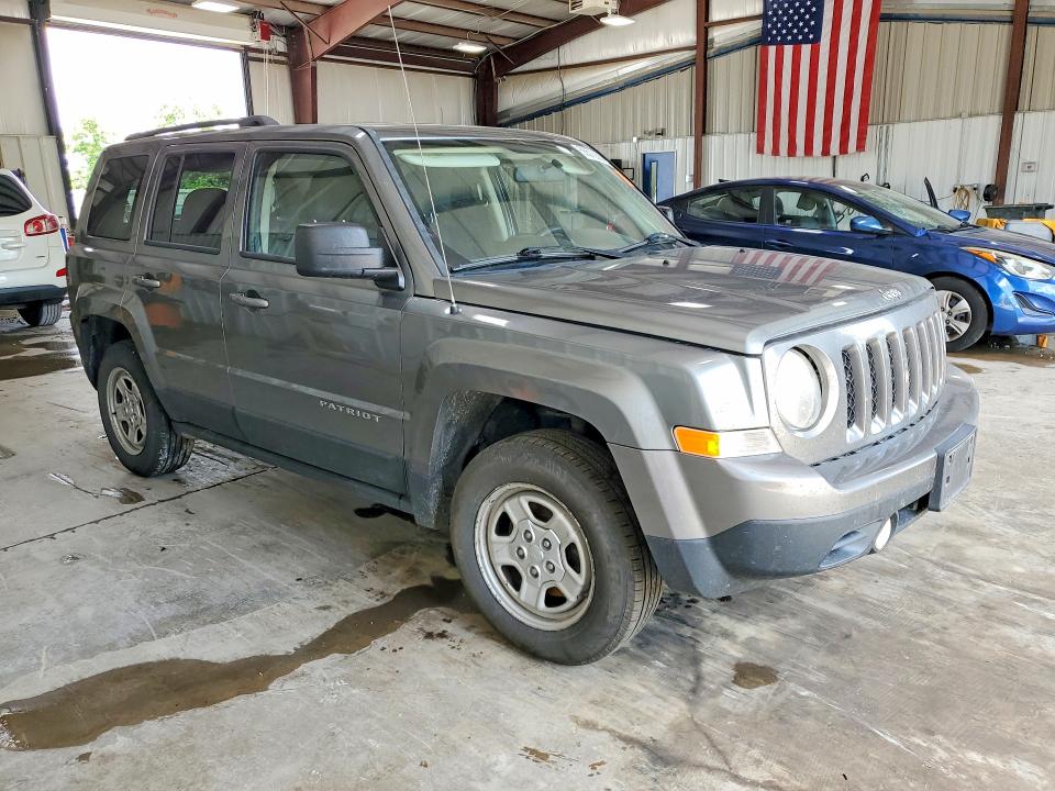 56572206 :رقم المزاد ، 1C4NJRBB2DD138983 vin ، 2013 Jeep Patriot مزاد بيع