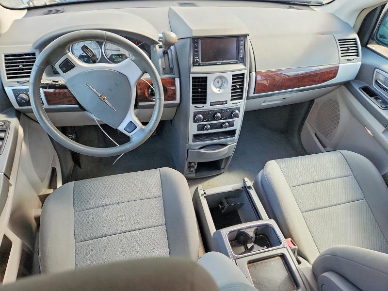 57837736 :رقم المزاد ، 2A4RR5D13AR398271 vin ، 2010 Chrysler Town & Country مزاد بيع