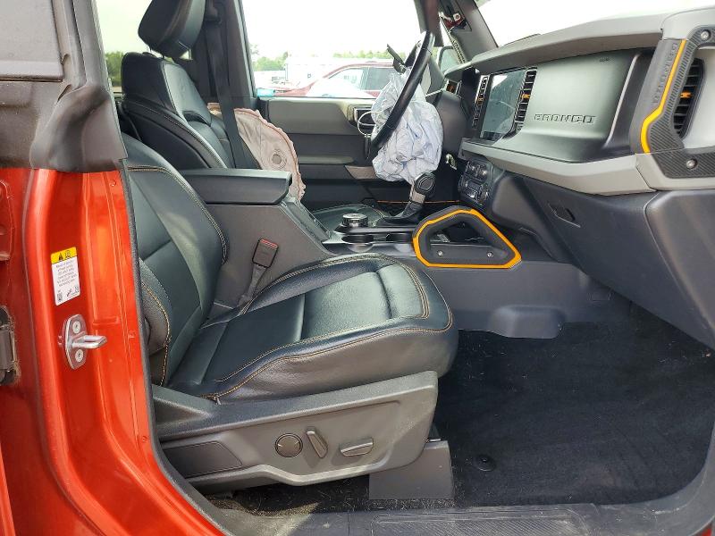 Продаж на аукціоні авто 2022 Ford Bronco, vin: 1FMEE5DP4NLB54157, номер лоту: 56643876
