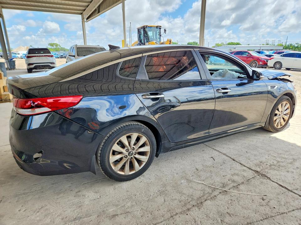Aukcja sprzedaży 2018 Kia Optima, vin: 5XXGT4L30JG257839, numer aukcji: 56107276