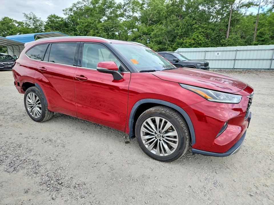 Продаж на аукціоні авто 2022 Toyota Highlander, vin: 5TDFZRBH3NS212967, номер лоту: 58483066
