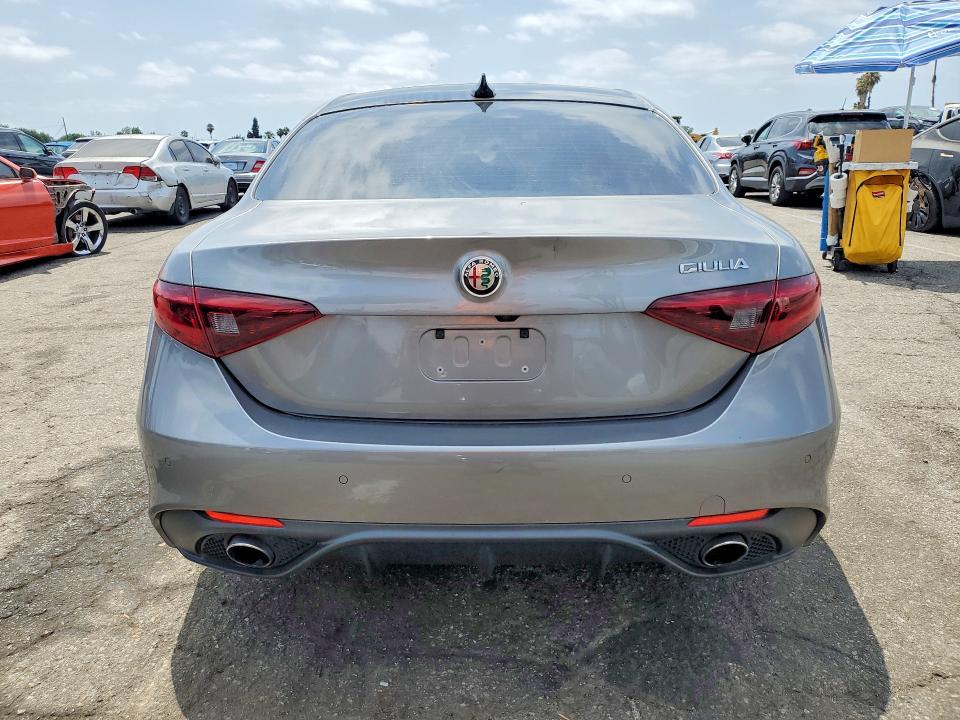 Aukcja sprzedaży 2018 Alfa Romeo Giulia, vin: ZARFAECN2J7583021, numer aukcji: 59251606